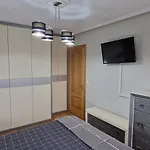 Balmes 8 - 4 Pax Centrico Y Plaza De Garaje - Vut-4831-as Apartment Gijón