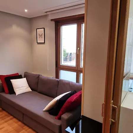 Balmes 8 - 4 Pax Centrico Y Plaza De Garaje - Vut-4831-as Apartment Gijón