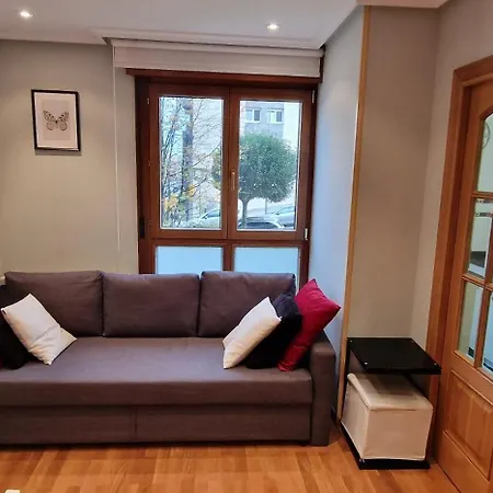 Apartment Balmes 8 - 4 Pax Centrico Y Plaza De Garaje - Vut-4831-as Gijón